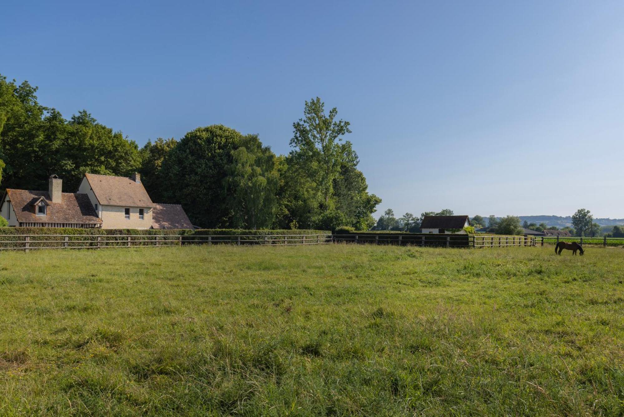 La Maison Corniere Bieville-en-Auge Exteriér fotografie